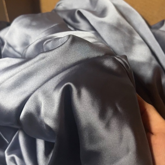 BLUE PUFF SLEEVE MODEST BALL GOWN - Picture 7 of 7